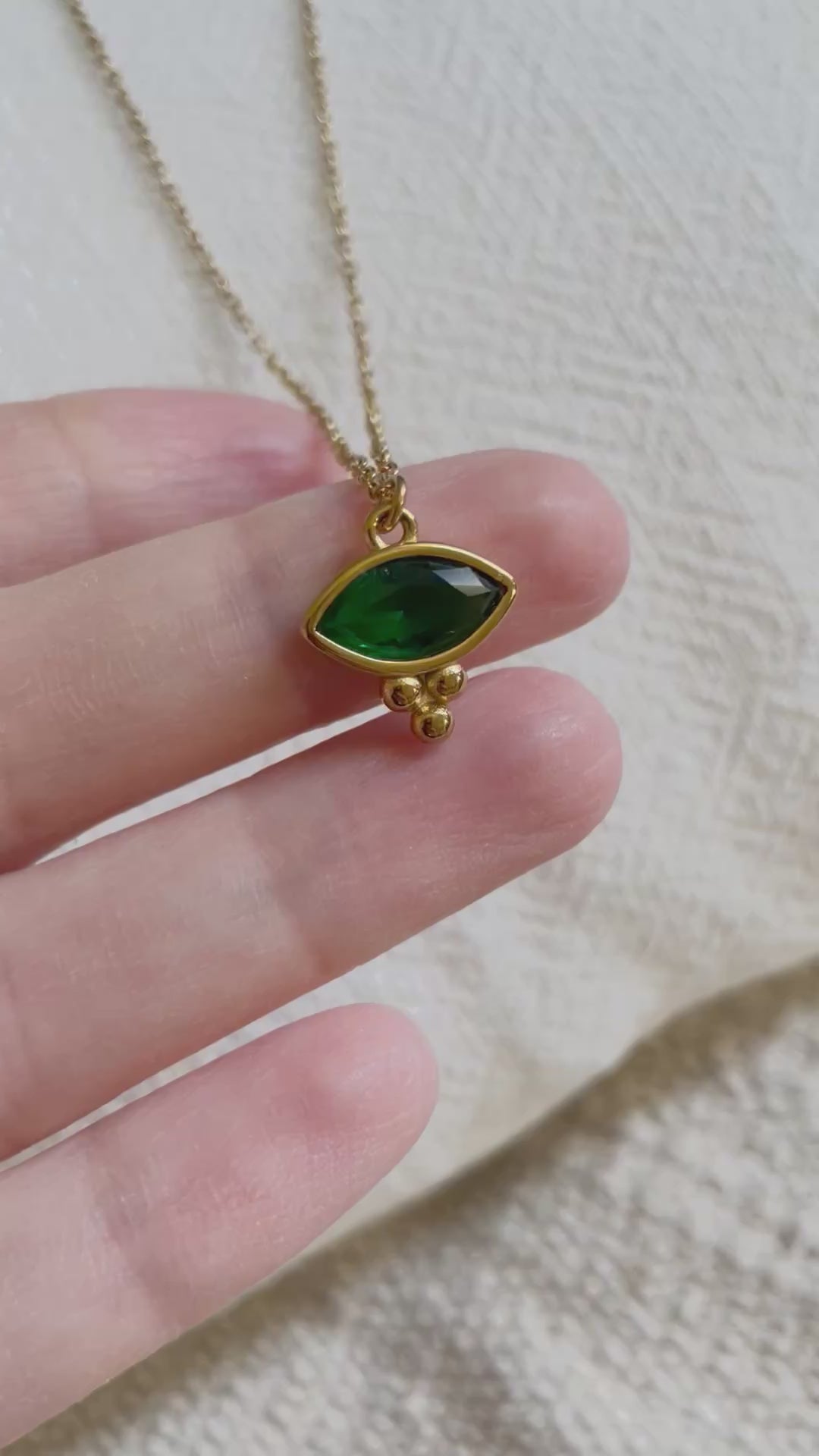 Collier « Intuitia »